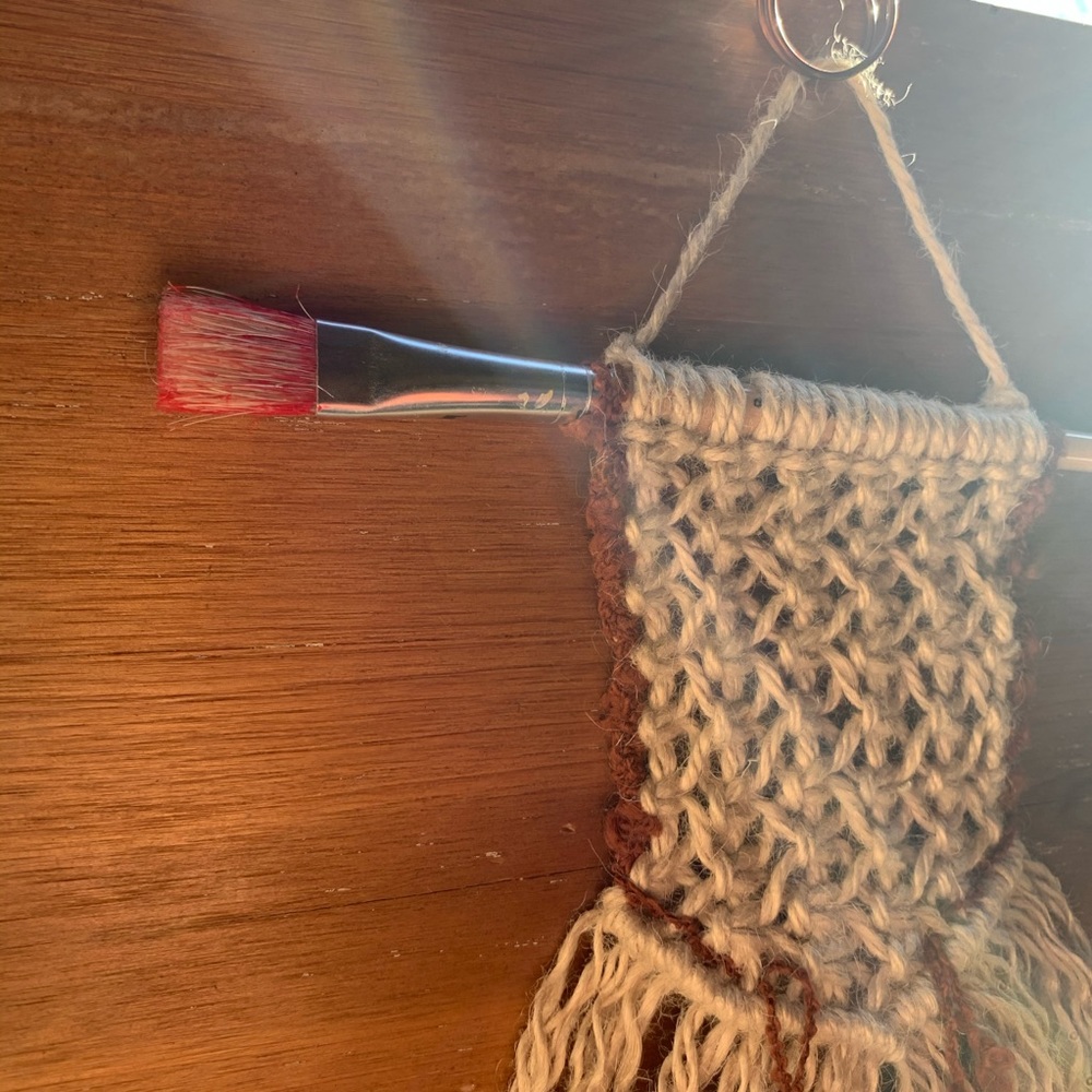 paintbrush macrame - Picture 2 of 8